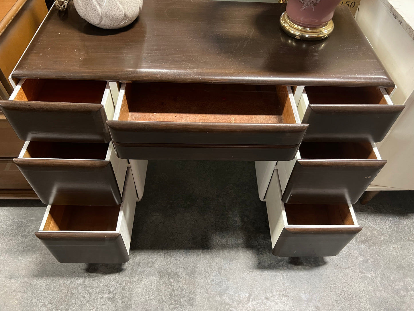 Stardust Vanity/ Brown & White Desk