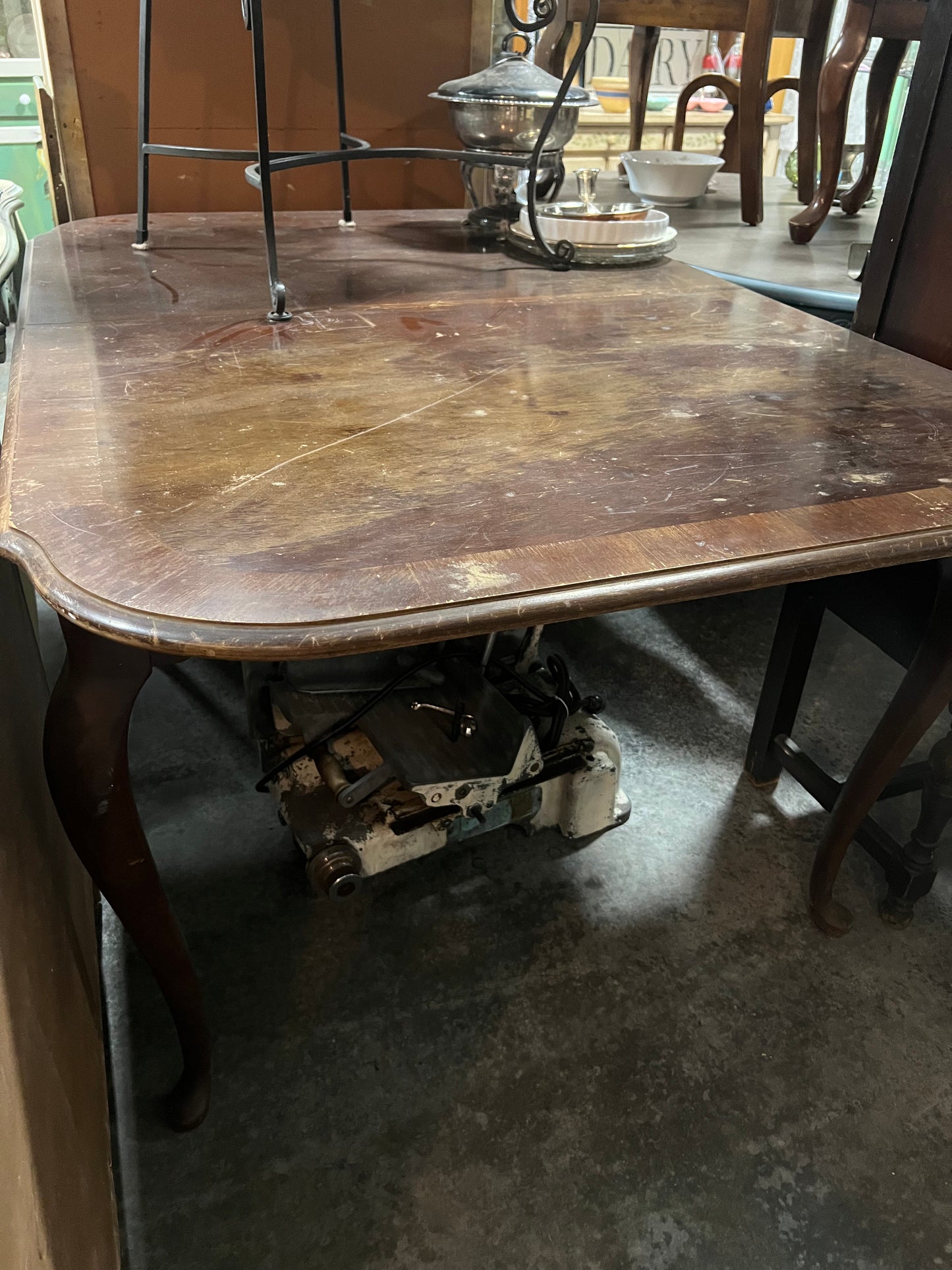 Queen Anne Style Dining Table