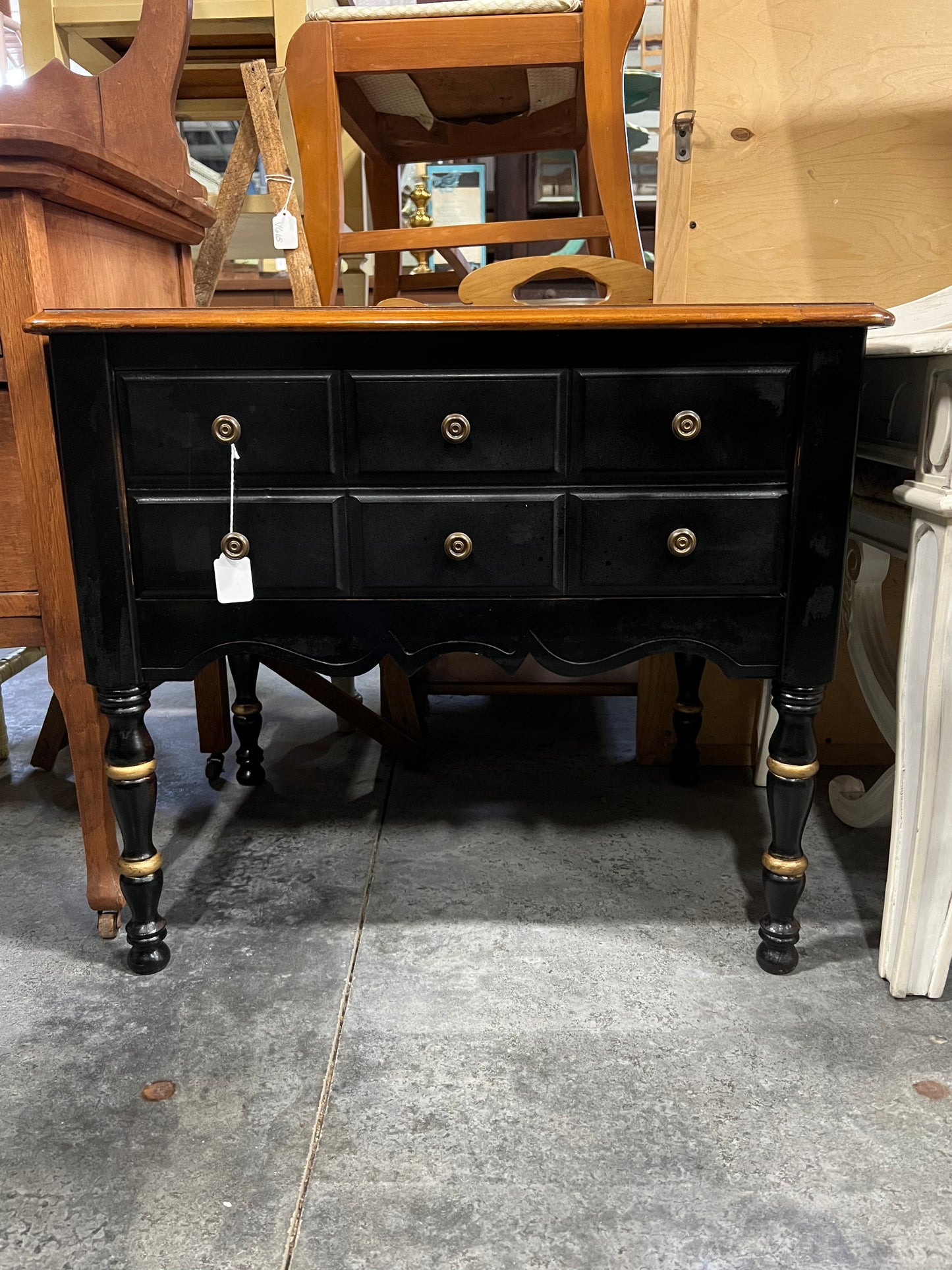 Side Table Night Stand/Accent Table