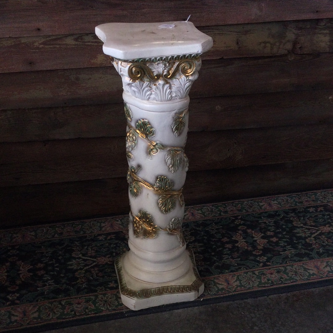 Plaster Pedestal Gold and Grapes