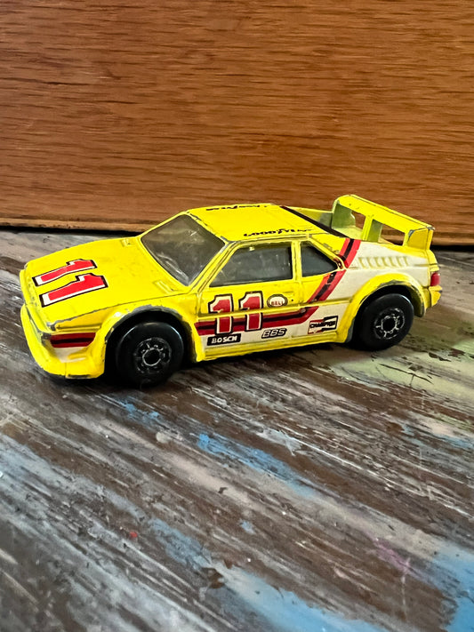 1981- MATCHBOX BMW M1 RACER YELLOW #11