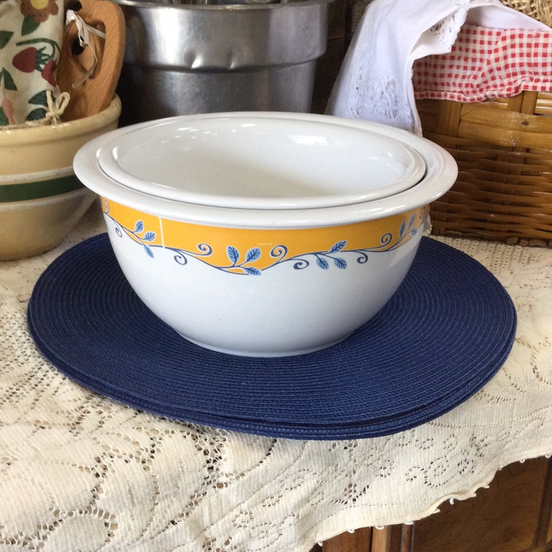 Corelle Coordinates mixing bowl set