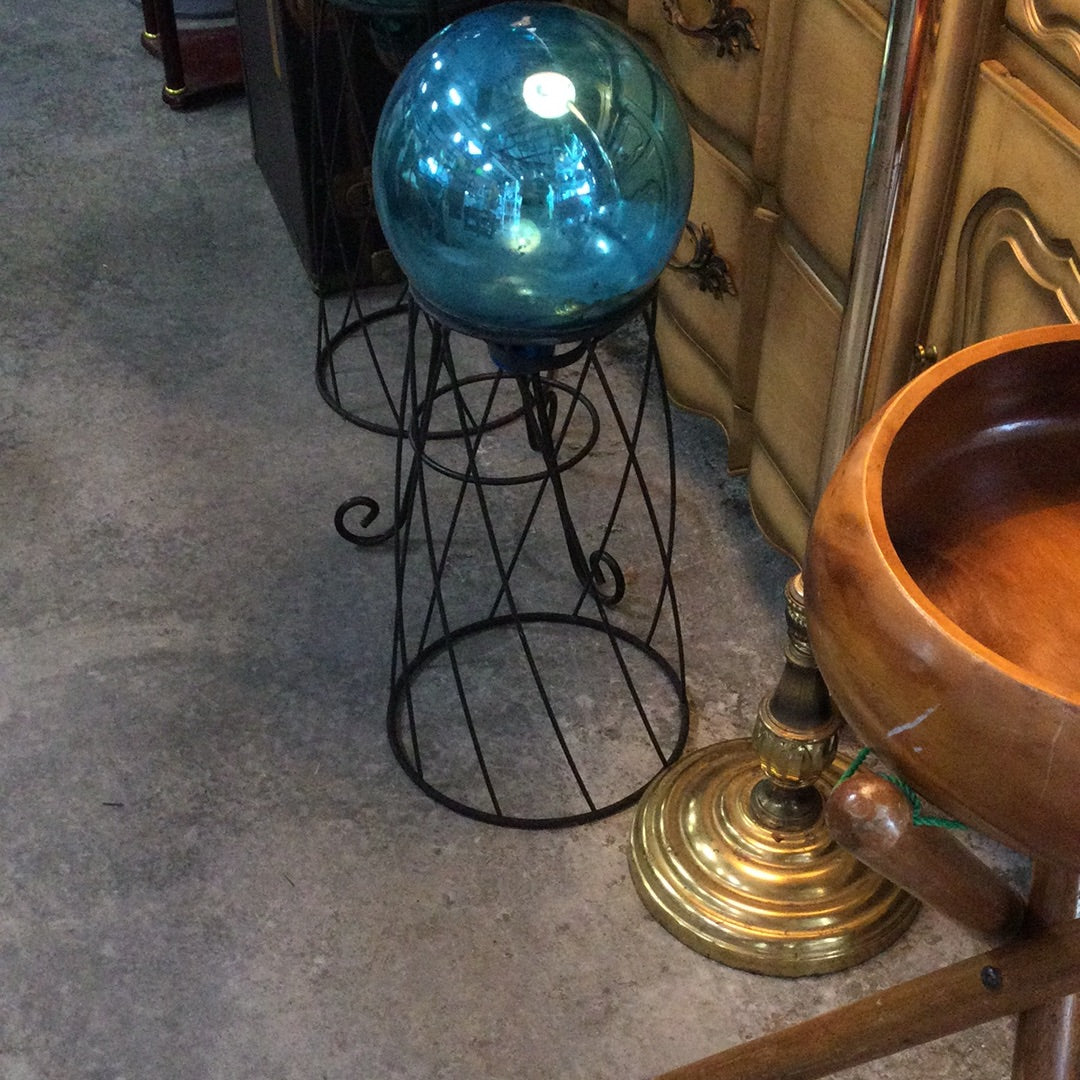 Blue Gazing Ball w/ metal stand