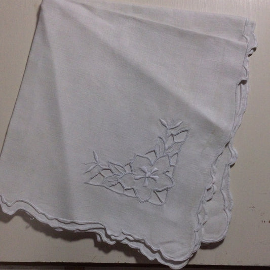 Set of 2 Embroidered Linen Napkins