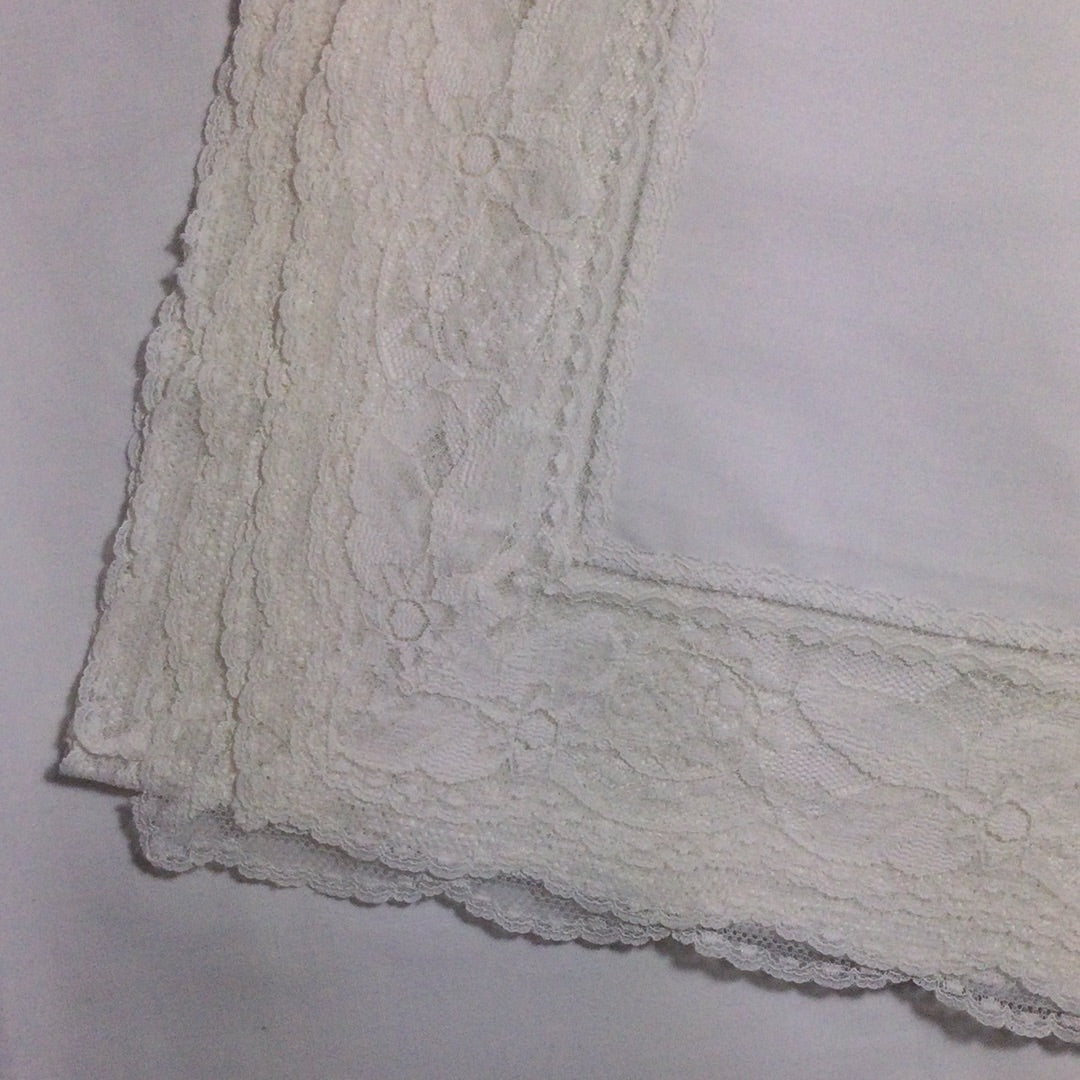 White Lace Edged Linen Tablecloth