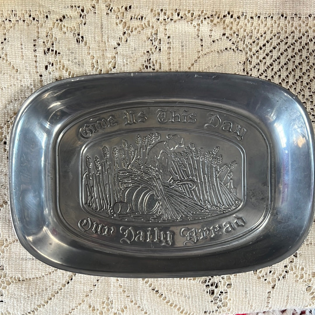 Duratale by Leonard Bread Tray/Serving Dish